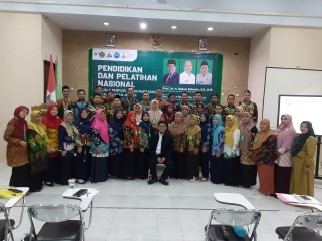 Berbicara di Depan Kepala Perpustakaan Madrasah, Fiqru Mafar Jelaskan Pentingnya Literasi Informasi