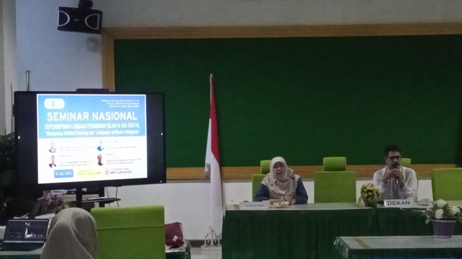 Soroti AI, MPI UIN KHAS Jember Adakan Seminar Nasional