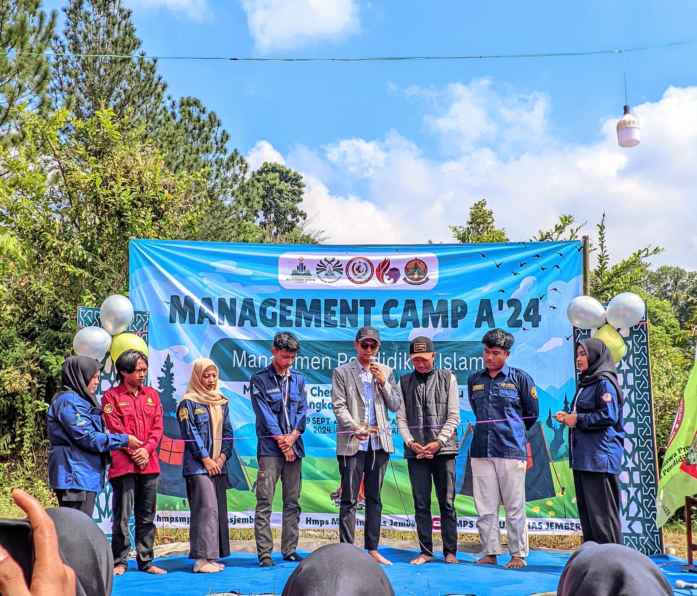 Management camp 2024 : representasi indahnya wujud nilai kebersamaan